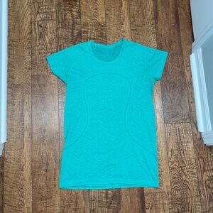 Lululemon short sleeve - 1